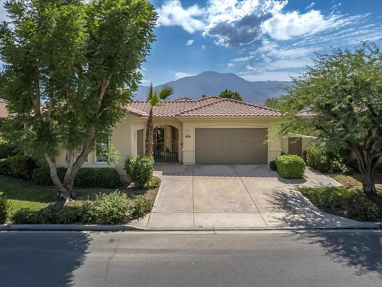 55493 Southern Hls — Photo 23