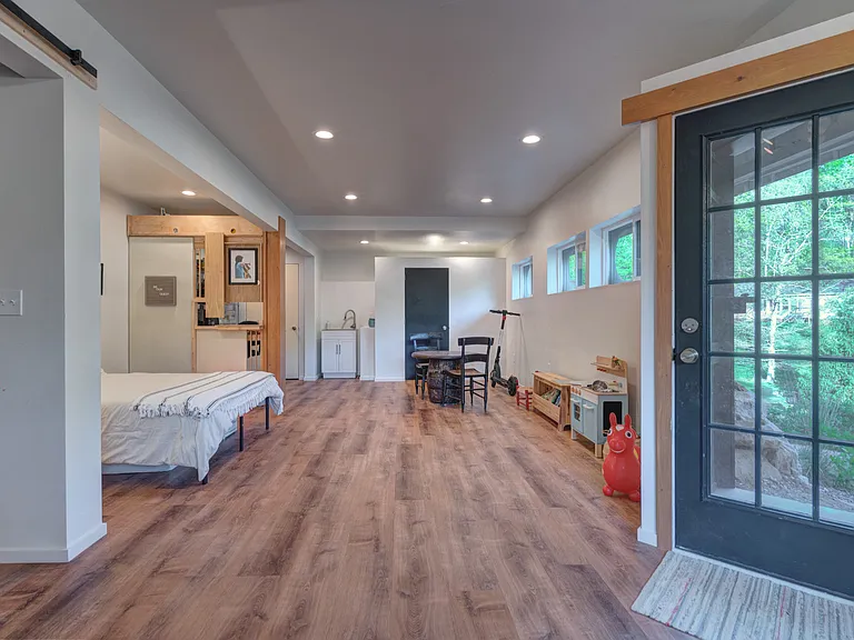 300 John Lemley Ln — Photo 31