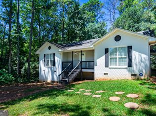 205 1/2 E Hillside Dr, Lagrange, GA 30241