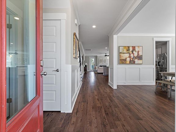 4th image of 130 Grimball St