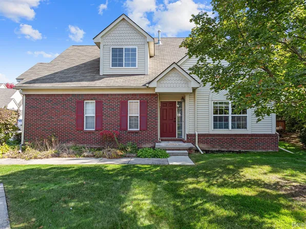 23987 Noble Dr #21, Farmington, MI 48336