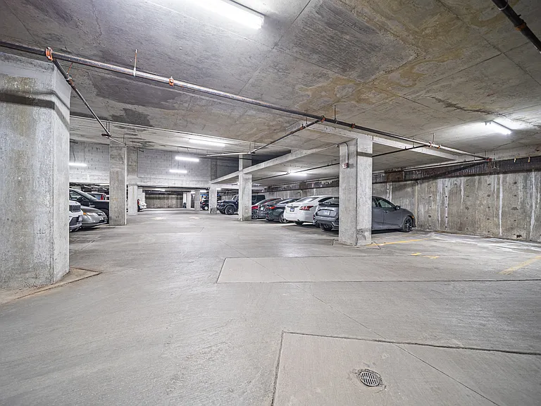 50 E 16th St #312 — Photo 14