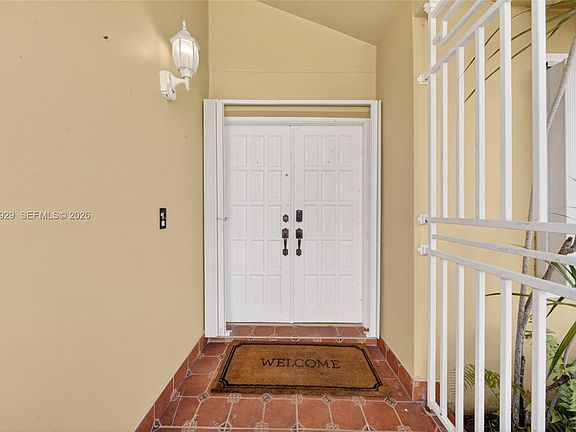 4th image of 14446 SW 96th Ter