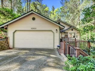 10901 Footwall Dr, Grass Valley, CA 95945