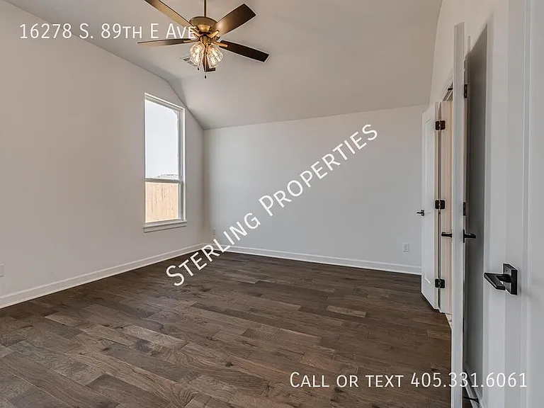 16278 S 89th East Ave — Photo 29