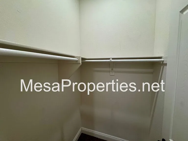 28610 Strauss Ln — Photo 10