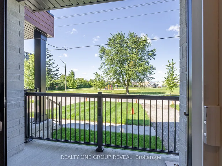 227 Grenfell St #1 — Photo 10