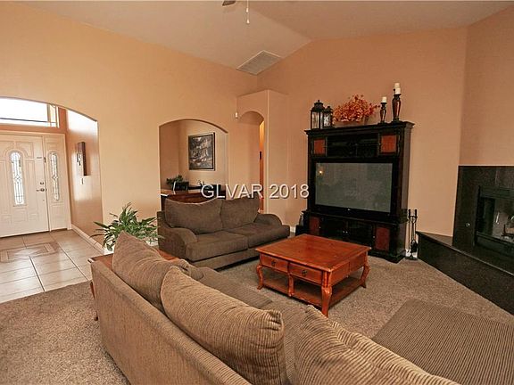 5th image of 3650 Newcomb Ave
