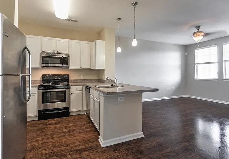 The Quarters at Park View — Photo 13