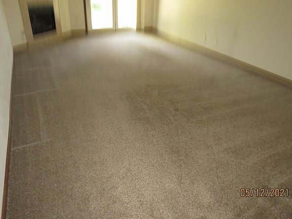 5th image of 3513 Thornhill Cir E