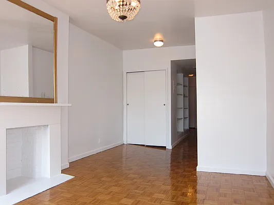 Rented by James Everett Lewis, LREB | media 5