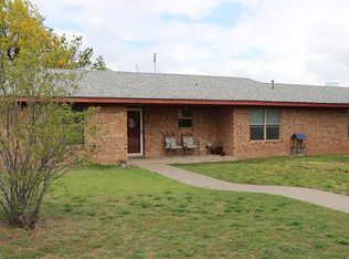10 Golden Circle Dr, Spearman, TX 79081