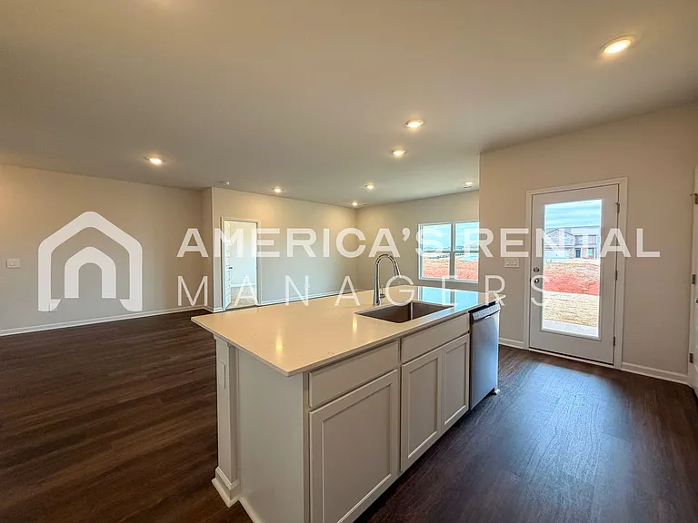 169 Keller Dr — Photo 23