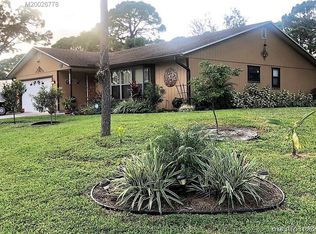 4214 SE Robert Loop Rd, Stuart, FL 34997