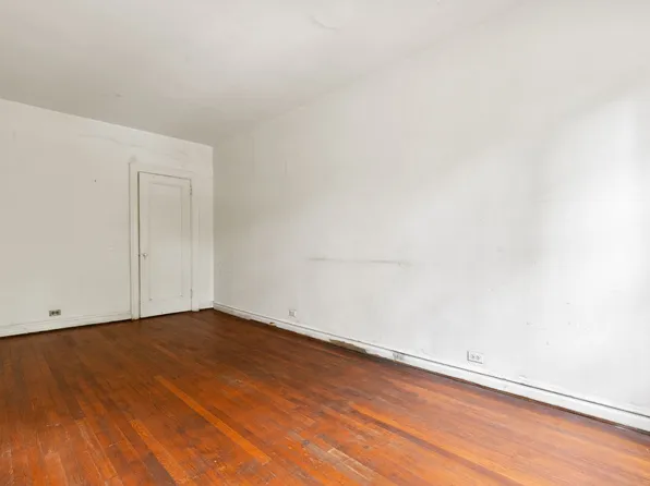 525 West 238th Street image 25 of 30