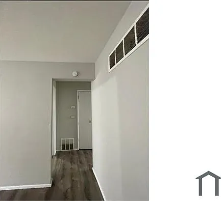 427 Thrift Ave — Photo 12