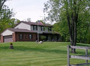 4512 Cedar Lake Rd, Howell, MI 48843