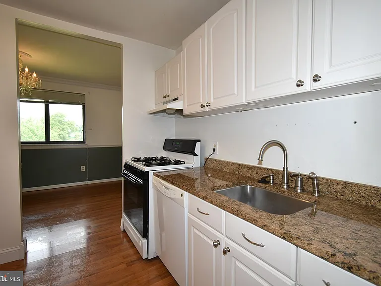 6017 Majors Ln #5-B5 — Photo 9