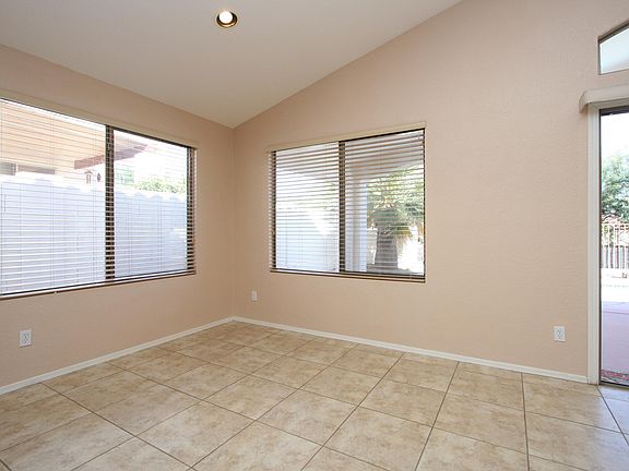 3rd image of 11106 N Desert Flower Dr