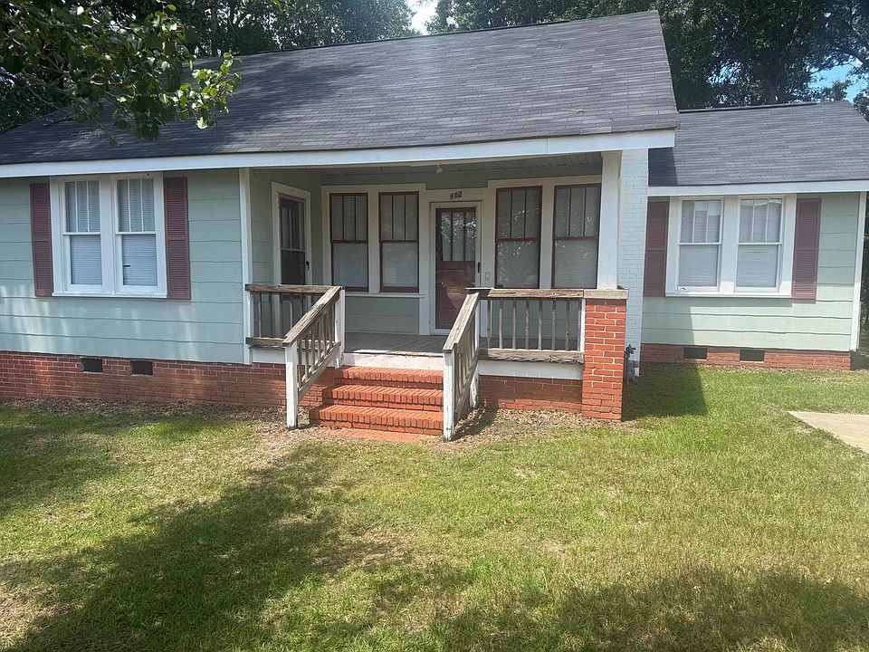 1st image of 112 W Hart Ave