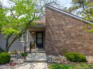 930 Montevideo Dr UNIT F, Lansing, MI 48917