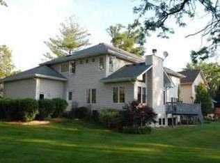 1N525 Eastern Ave, Glen Ellyn, IL