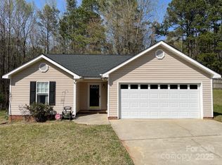 1015 Raywood Ct, Matthews, NC 28104