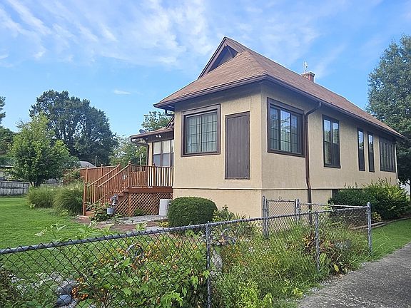 5th image of 3401 Washington Ave
