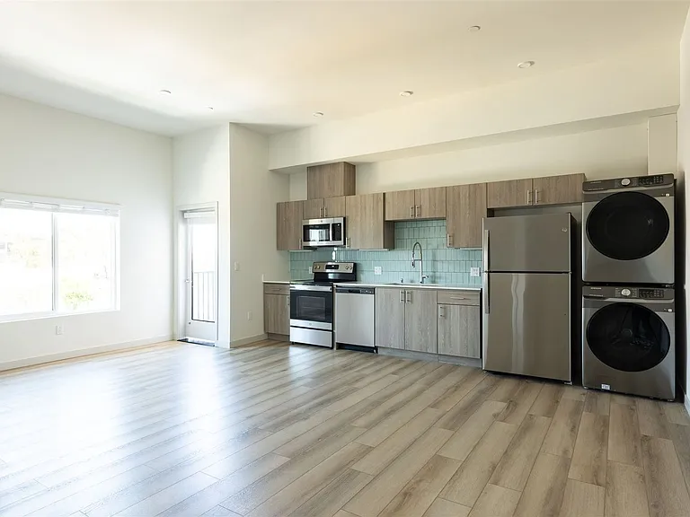 4233 Kansas Street — Photo 30