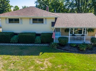 225 N Maple St, Frankfort, IL 60423