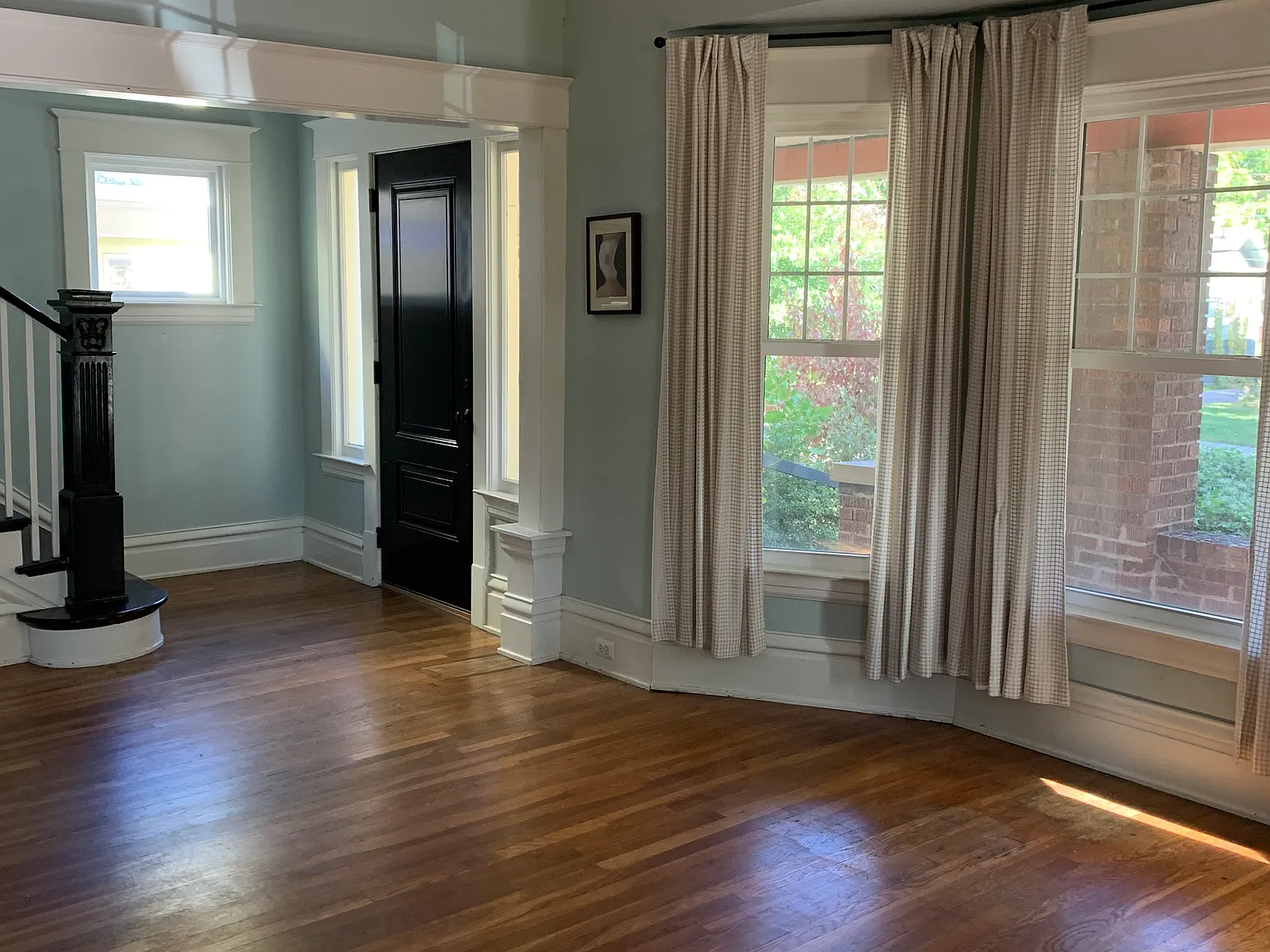 Mayfield Ave NE, Grand Rapids — Photo 4