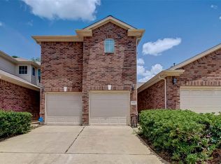 13022 Willow View Ct, Houston, TX 77070