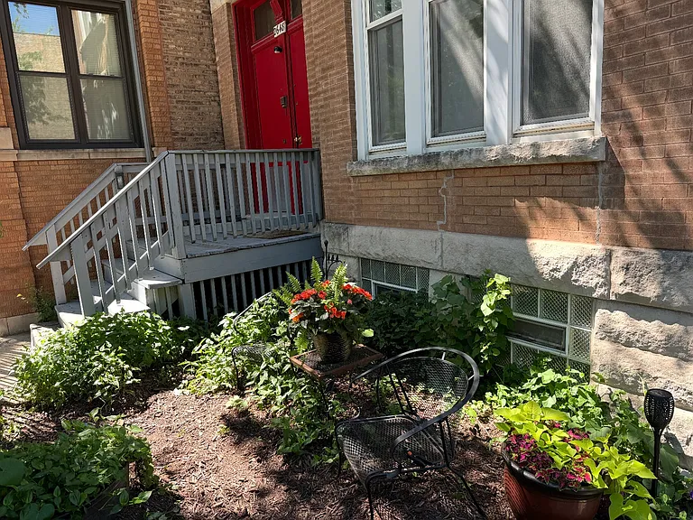 2648 W Rice St #2F — Photo 23
