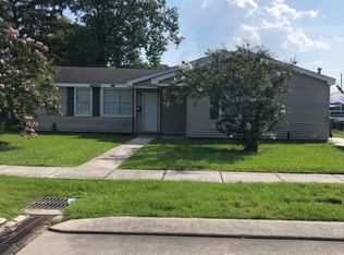 2311 Rose Dr, Gretna, LA 70053