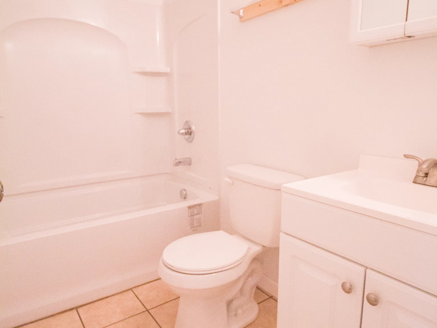 3 bed, $2,300 — Photo 4
