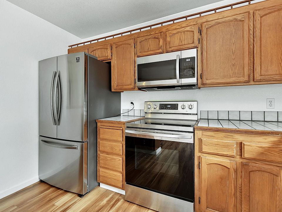 2nd image of 9999 Vista Del Lago Dr