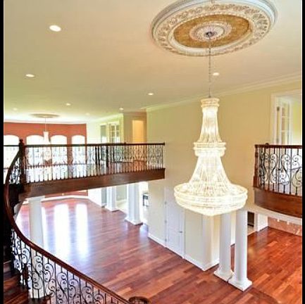 2nd image of 642 Nalls Farm Way