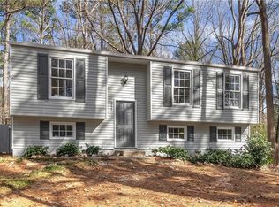 3226 Sunderland Dr, Snellville, GA 30039