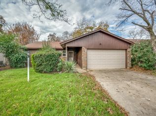 1107 Autumn Oak Dr, Denton, TX 76209