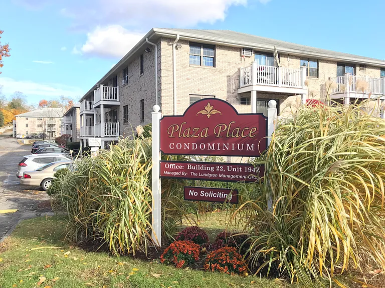 14 Kenmar Dr #105 — Photo 15