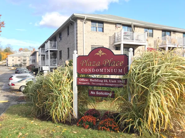 14 Kenmar Dr Unit 105, Billerica, MA 01821