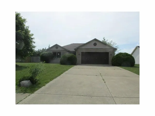 434 Hummingbird Ln photo 1