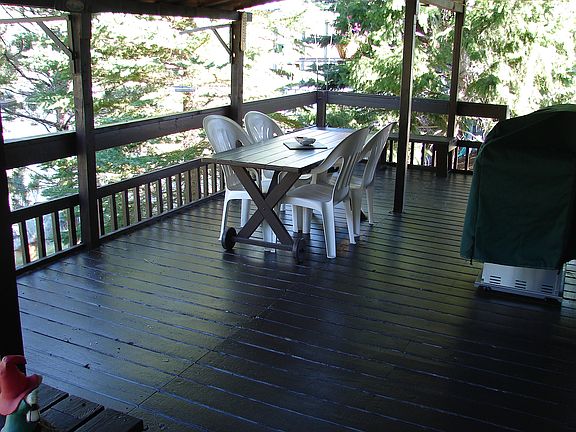 5th image of 17 Lakeview Dr