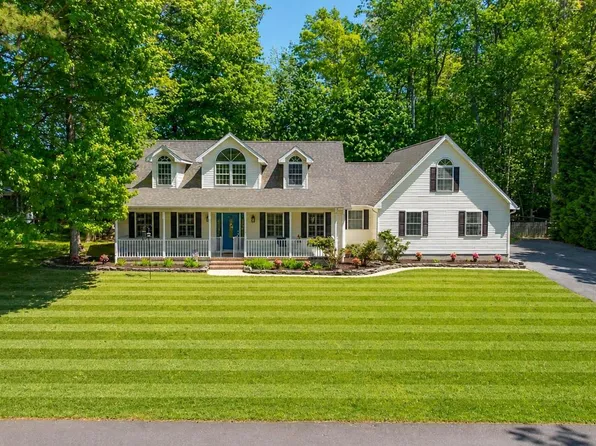 21 Fairway Dr, Rehoboth Beach, DE 19971