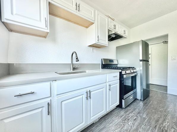 1454 W 3rd St APT 108