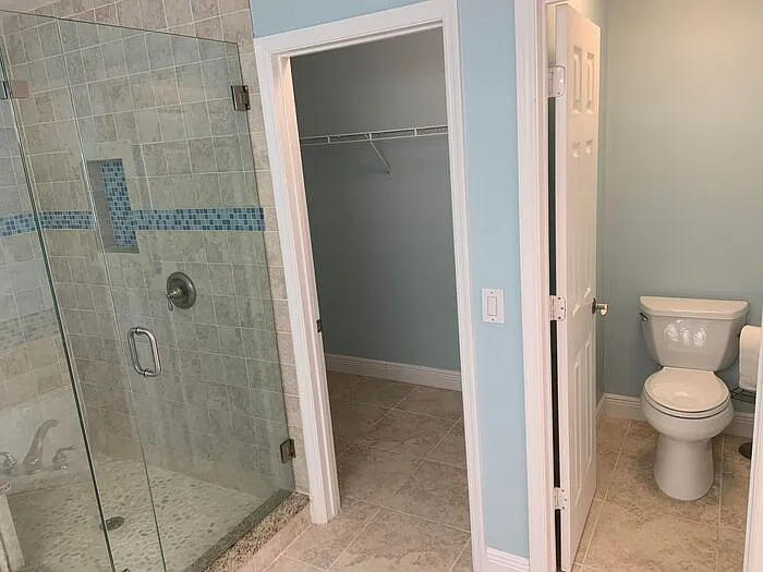 4527 Riverton Dr — Photo 12