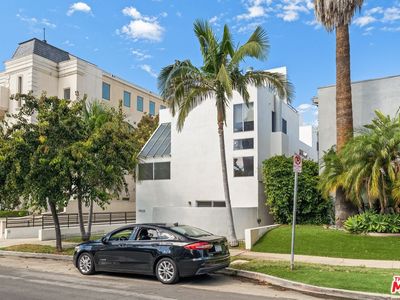 11925 Goshen Ave #4, Los Angeles, CA, 90049