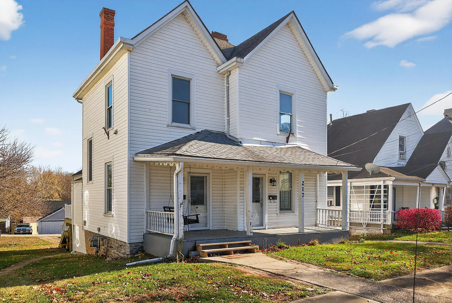217 S Highland St photo 1