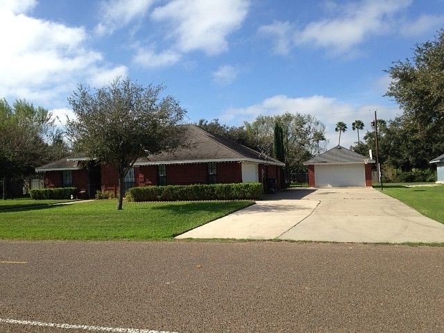 2nd image of 207 Ponciana Dr
