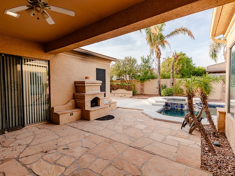 462 W Carob Dr — Photo 24